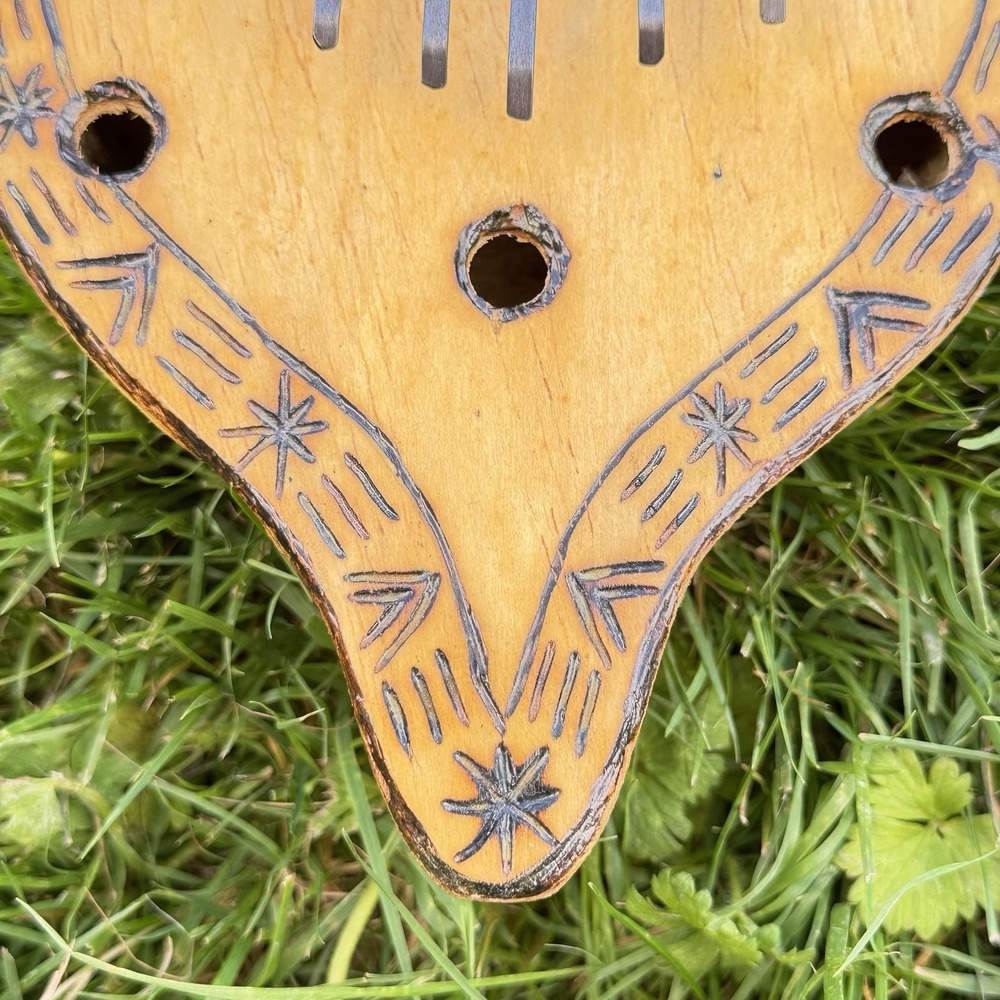 Handcrafted 9-Key Gourd Kalimba - Folk Art Thumb Piano Mbira - Picture 6 of 8